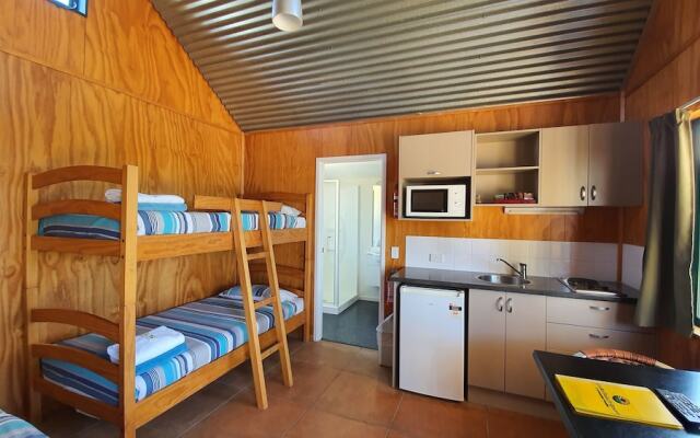 Cooks Beach Resort