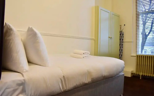 Studio Apartment In Buzzing Rathmines