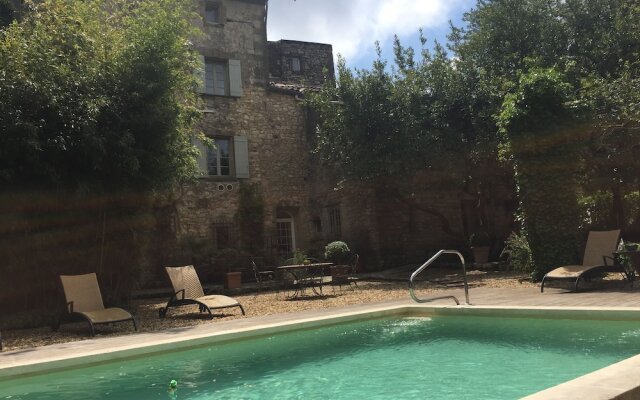 La Maison Des Lauriers
