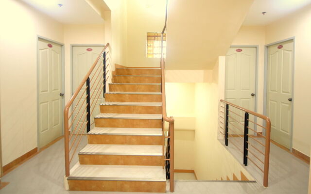 Anri Pension House