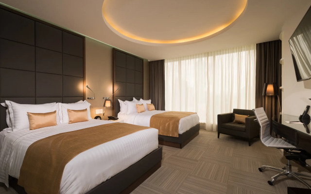 Las Americas Golden Tower Panama