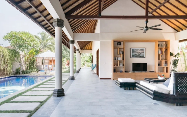 Villa Lotus