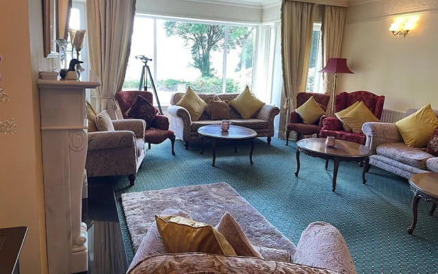 Loch Lein Country House