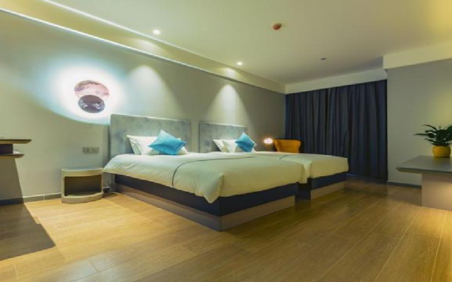 Magnotel Hotel· Xining Limeng Commercial Pedestrian Street