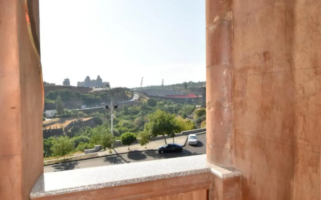 Mashtots street, 2 bedrooms Modern, Euro Renovated apartment MA218