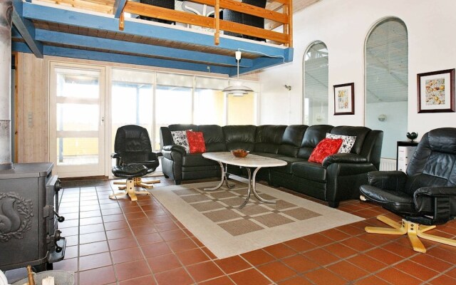 10 Person Holiday Home in Thisted