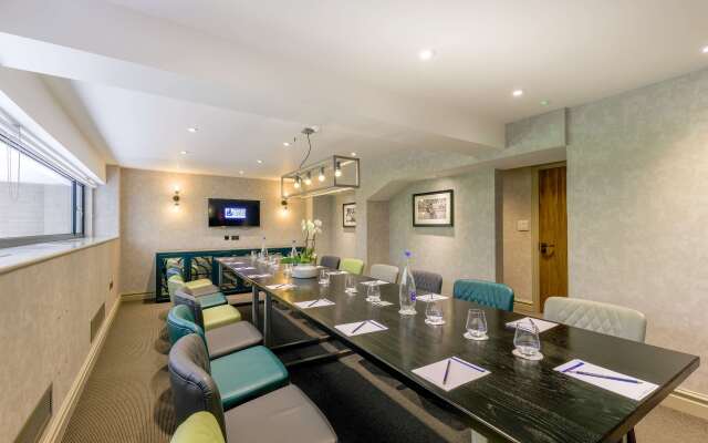Bedford Hotel
