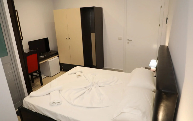 Hotel Aglon