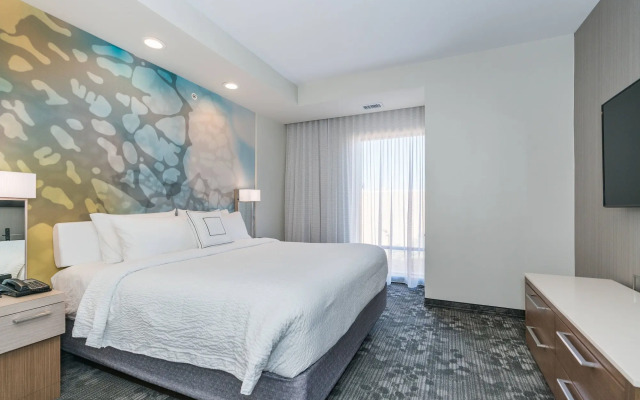 Courtyard by Marriott West Springfield