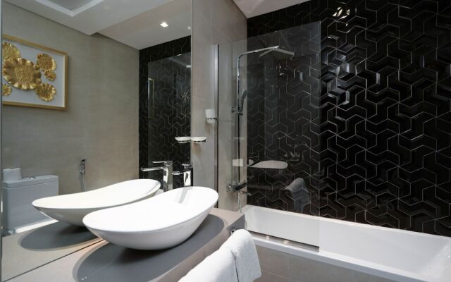 Lux BnB I AG Tower I Canal Views