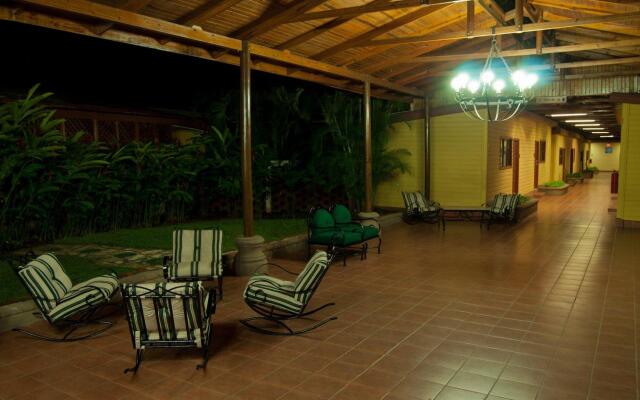 Best Western Las Mercedes Airport