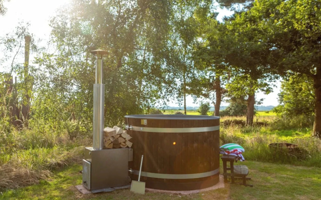 Tranquil Luxury Glamping Escape in Ross-on-wye 8