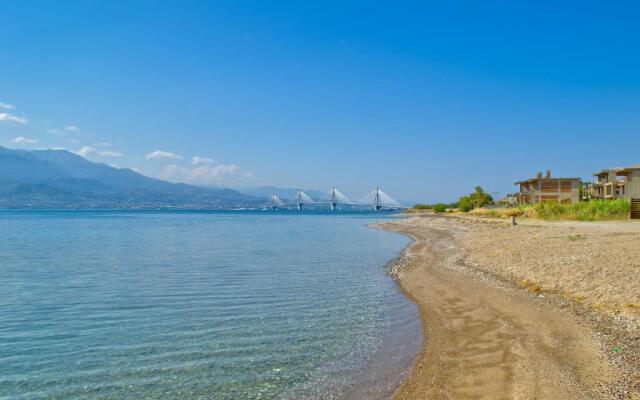 Epipleon Luxury Suites -108- Διαμέρισμα 85τμ δίπλα στη θάλασσα
