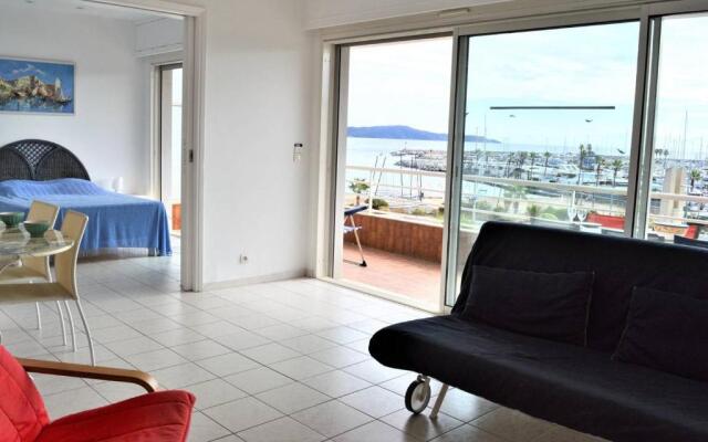 Appartement Cavalaire-sur-Mer, 3 pièces, 6 personnes - FR-1-226B-112