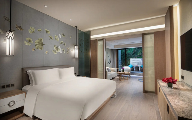 Crowne Plaza Shanghai Nanjing Road by IHG