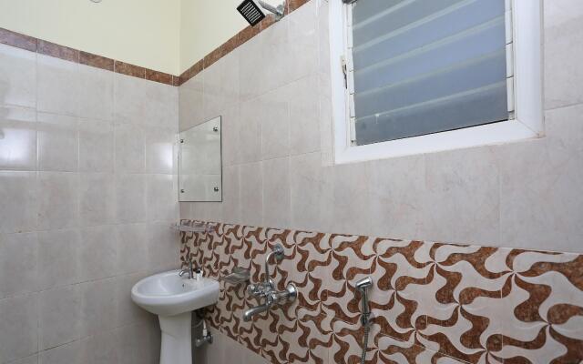Green Villa Guest House by OYO