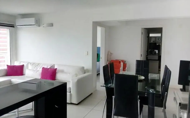 Lux Tower. Departamento 3 ambientes. Pleno centro