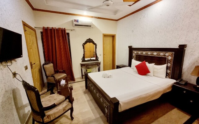 Royal Continental Hotel