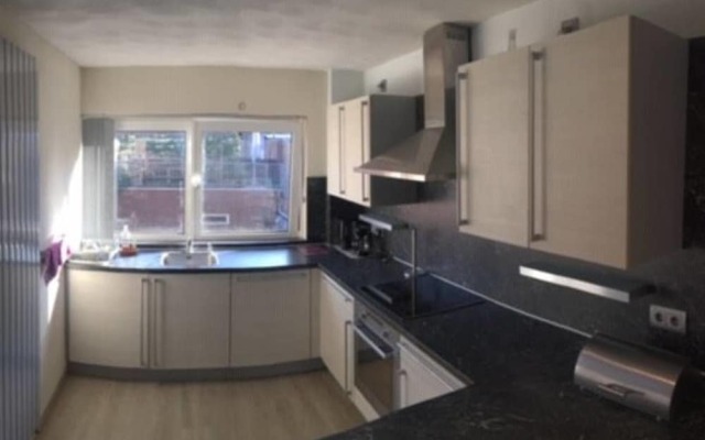 Luxe Appartement - Near Town Hall