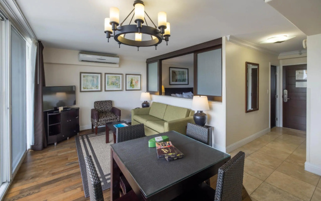 Regency on Beachwalk Waikiki by OUTRIGGER