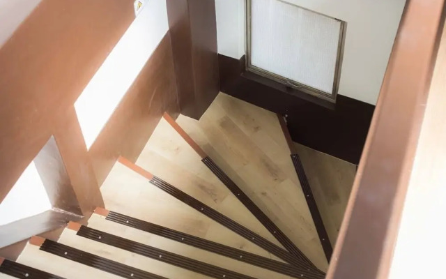Koizumi Building 5M5B