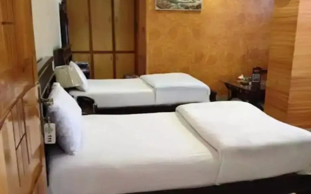 Royal Continental Hotel