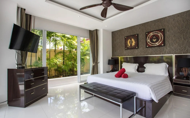 Seaview Pool Villa Dragon D in Tropics