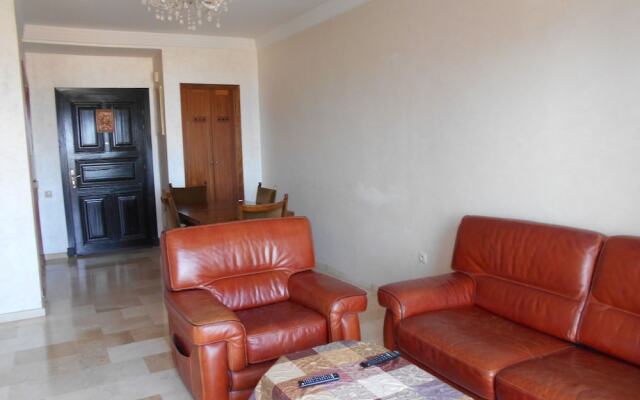 Spacious Apartment with amazing sea views T24316