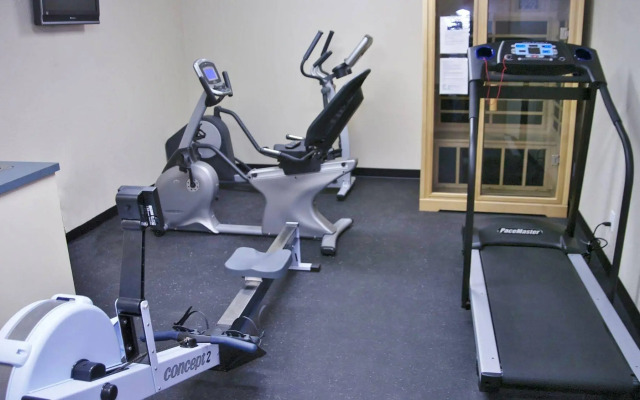 Prestige Hudson Bay Lodge & Conference Centre, WorldHotels Crafted Collection