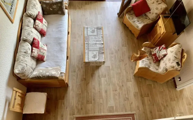 Beautiful apartment with BALCONY and GREAT view !