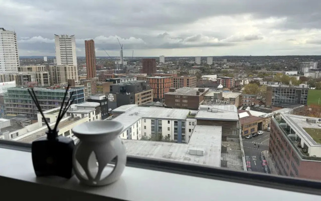 Skyline 1 Bedroom Apartment in Central Birmingham