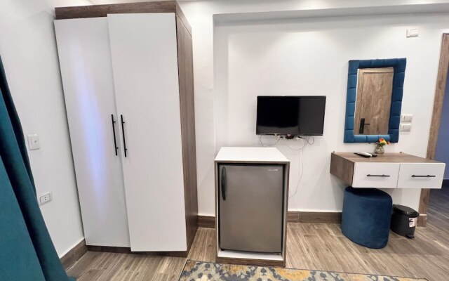 Premier Pyramids Inn