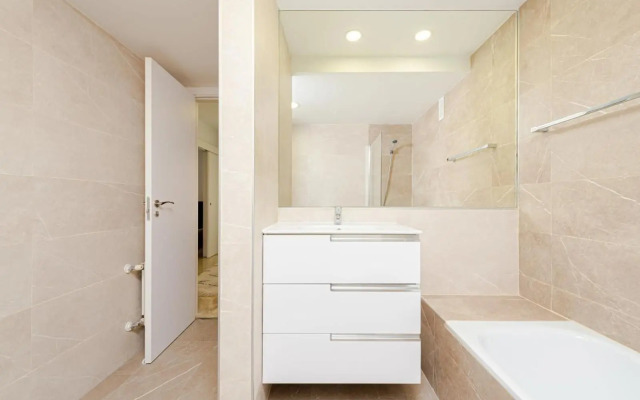 Las Huertas - Modern Accommodation in Madrid Conde Orgaz