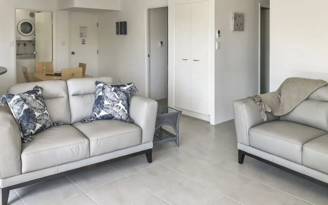 Kings Way Apartments