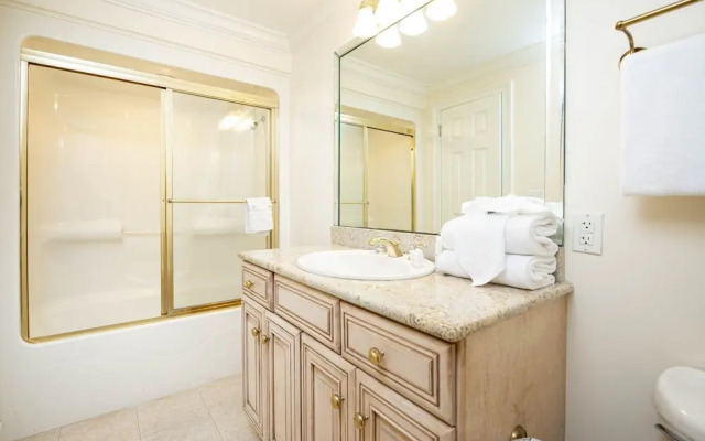 Phoenix X 1509 4 Bedroom Condo