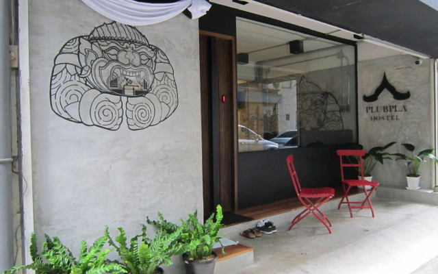 Plubpla Hostel