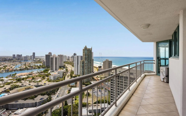 Mantra Crown Towers