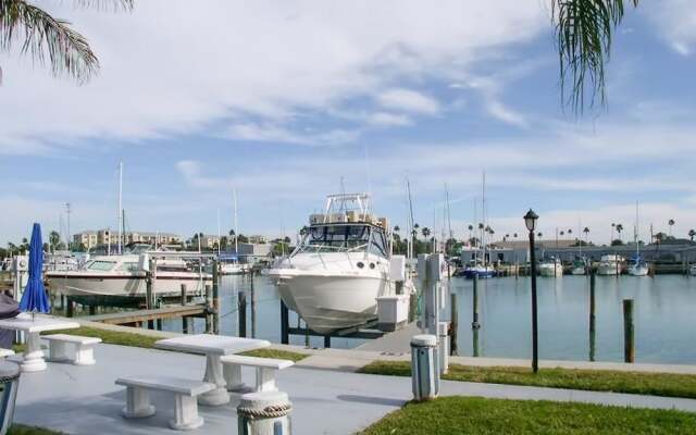 Madeira Beach Yacht Club 323E - Two Bedroom Condo