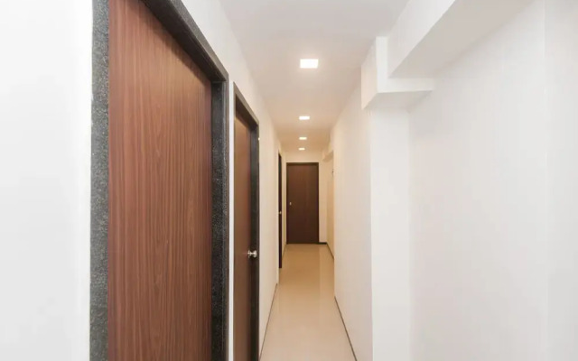 Oyo 15717 Rk Residency