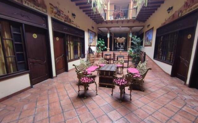 Hotel Vieja Mansion