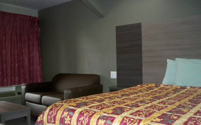 Scottish Inn & Suites