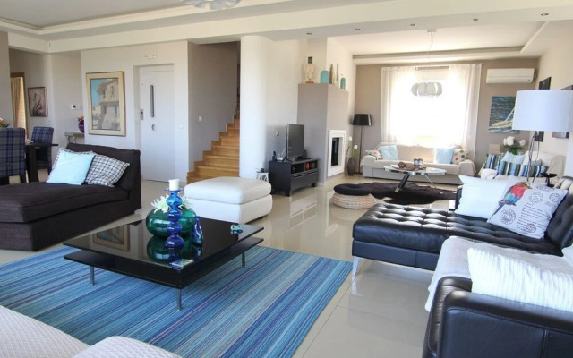 Villa Abelos
