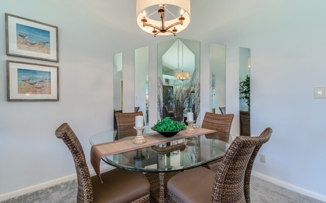 Vista Verde West by Vtrips