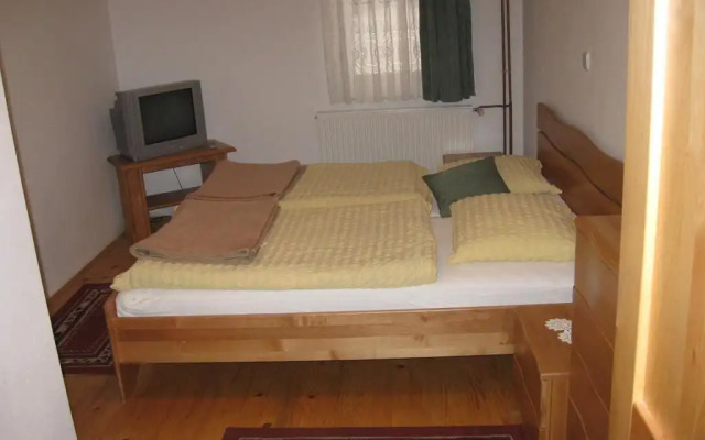 Rooms Hrominc