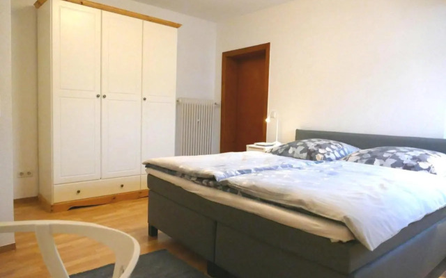 Daun Under (Adults Only)