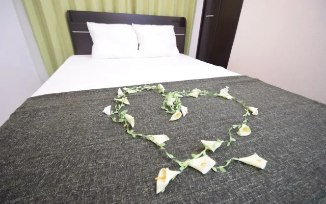 Clio Court Namba East