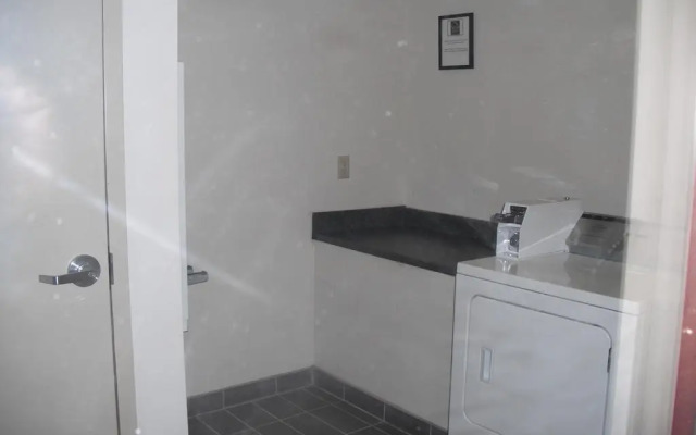 Sleep Inn & Suites