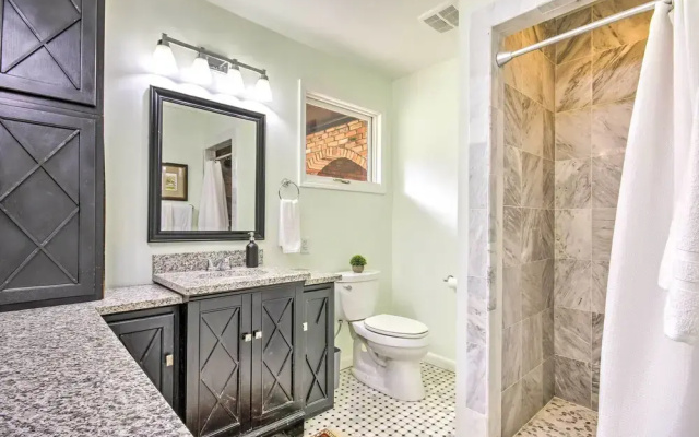 Charming Retreat ~ 1 Mi to Augusta National!