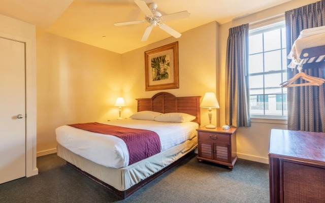 Ebb Tide Suites