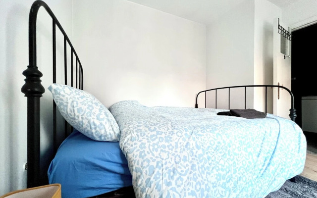 Spacious Family Apartment Midi
